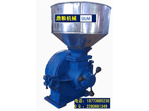 30型磨片式粉碎機、磨粉機磨粉機，磨片式，產(chǎn)量達1000公斤時,粗細可調(diào)